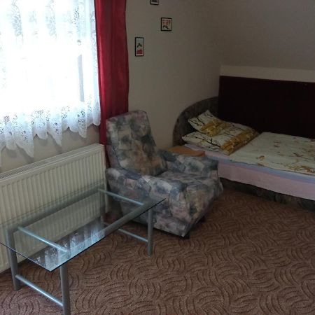 Holiday Apartmanhaz Залакарос Екстериор снимка