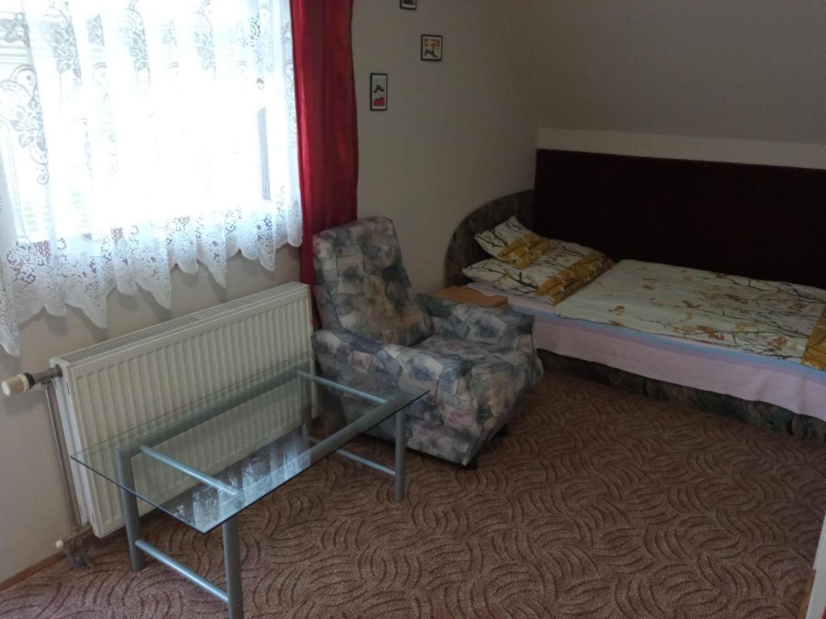 Holiday Apartmanhaz Залакарос Екстериор снимка