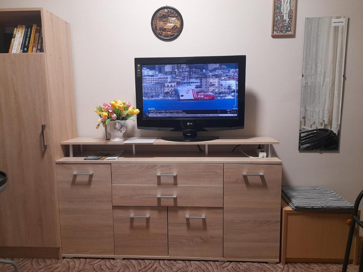 Holiday Apartmanhaz Залакарос Екстериор снимка