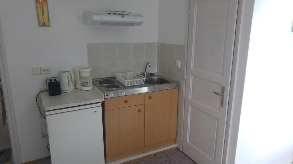 Holiday Apartmanhaz Залакарос Екстериор снимка